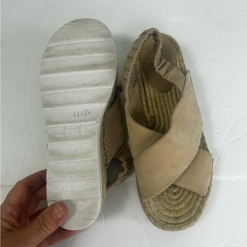 Marc Fisher Pella LTD Tan Beige Suede Espadrille Crisscross Sandals Women’s 7